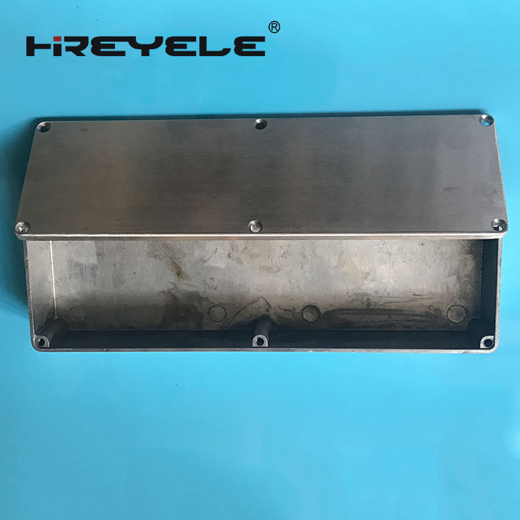 cast aluminum enclosure